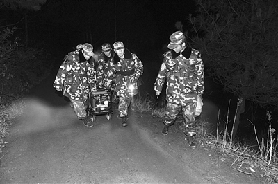 ��������Ԯ�ˆT���F��ʡ�P���������(zh��n)�¹ʬF���\�;�Ԯ���Y������14�r40���S���F��ʡ�P���������(zh��n)�l(f��)��һ��ը�¼����14��������7���܂��� ���A��ӛ�� �W�|�� �z