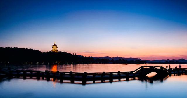 G20���ݷ����ˇ�ݳ���(ji��)Ŀ�γ��t