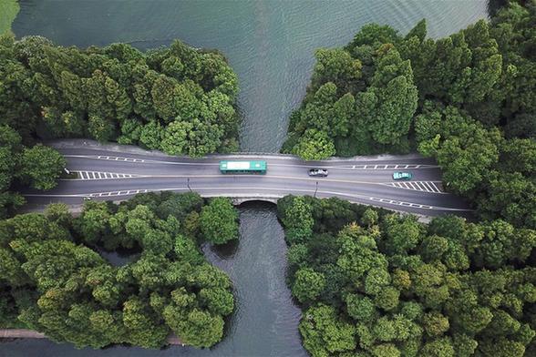 (新華全媒頭條·“改革開放40年”變遷走筆·圖文互動)(6)綠色的奇跡——改革開放40年變遷系列述評生態(tài)篇